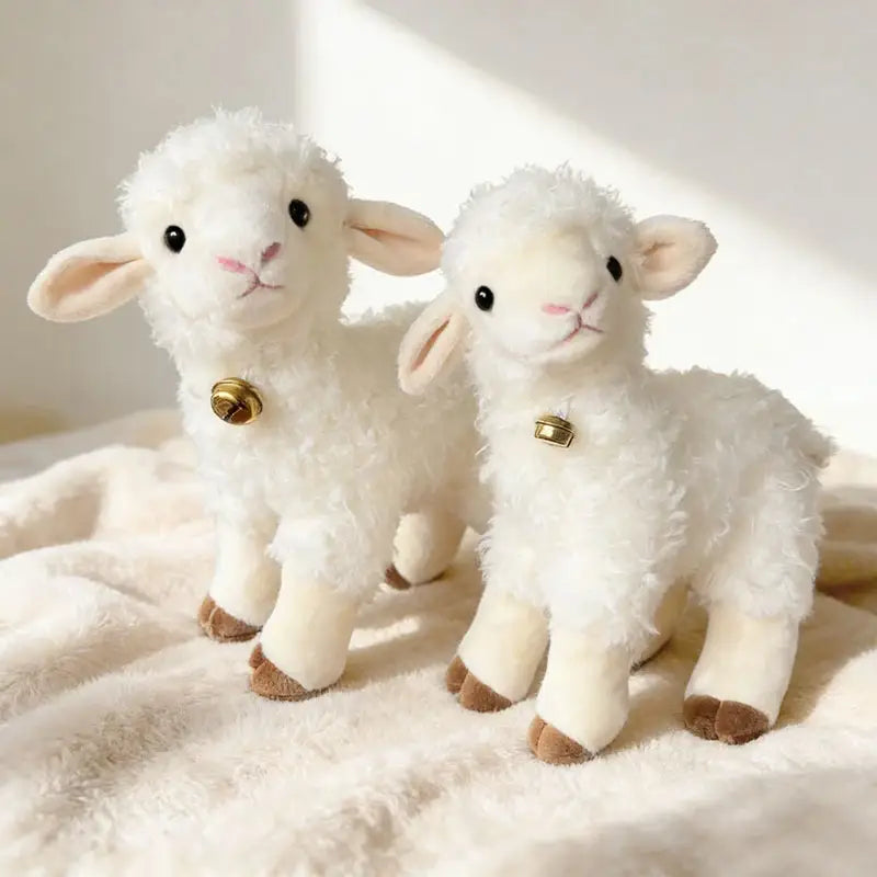 agneau en peluche