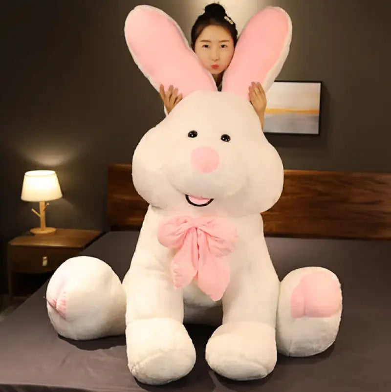 gros lapin en peluche