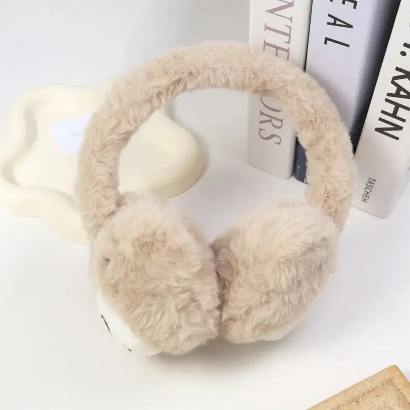 cache oreille ours