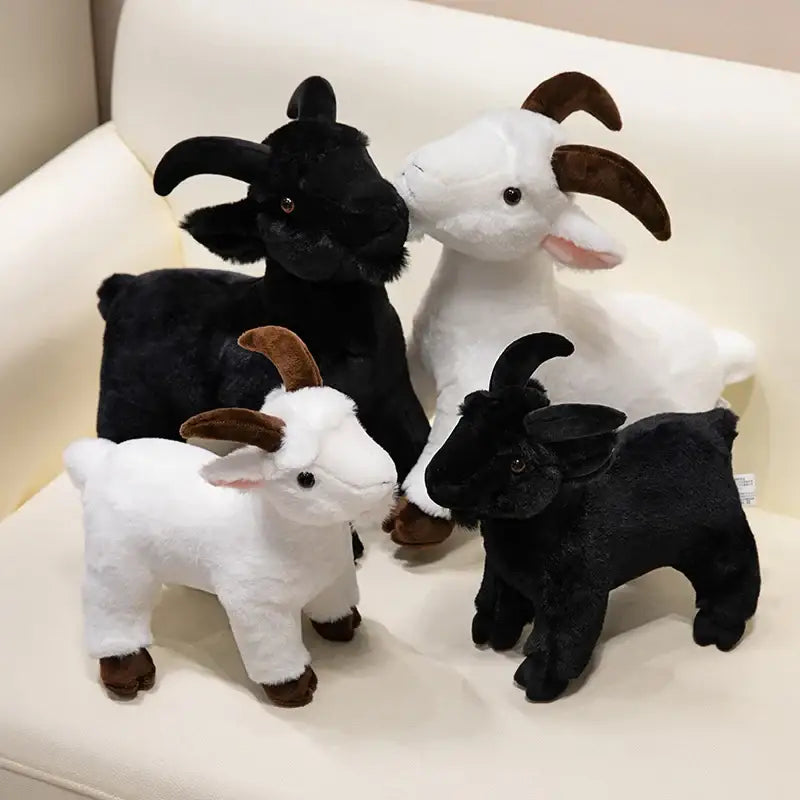 chèvre en peluche
