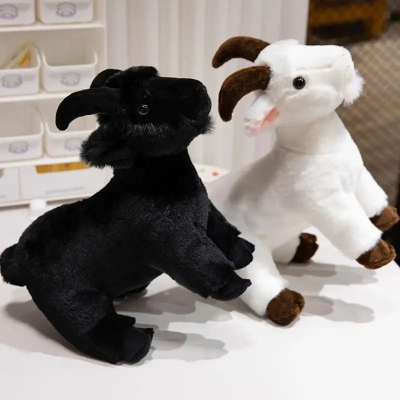 chèvre en peluche