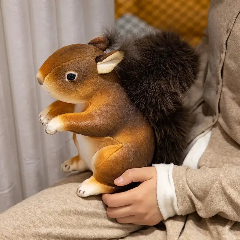 ecureuil pas cher en peluche