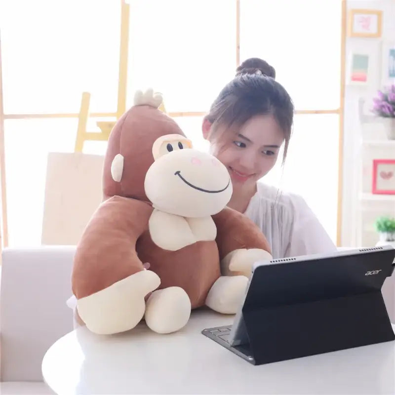 grande peluche gorille