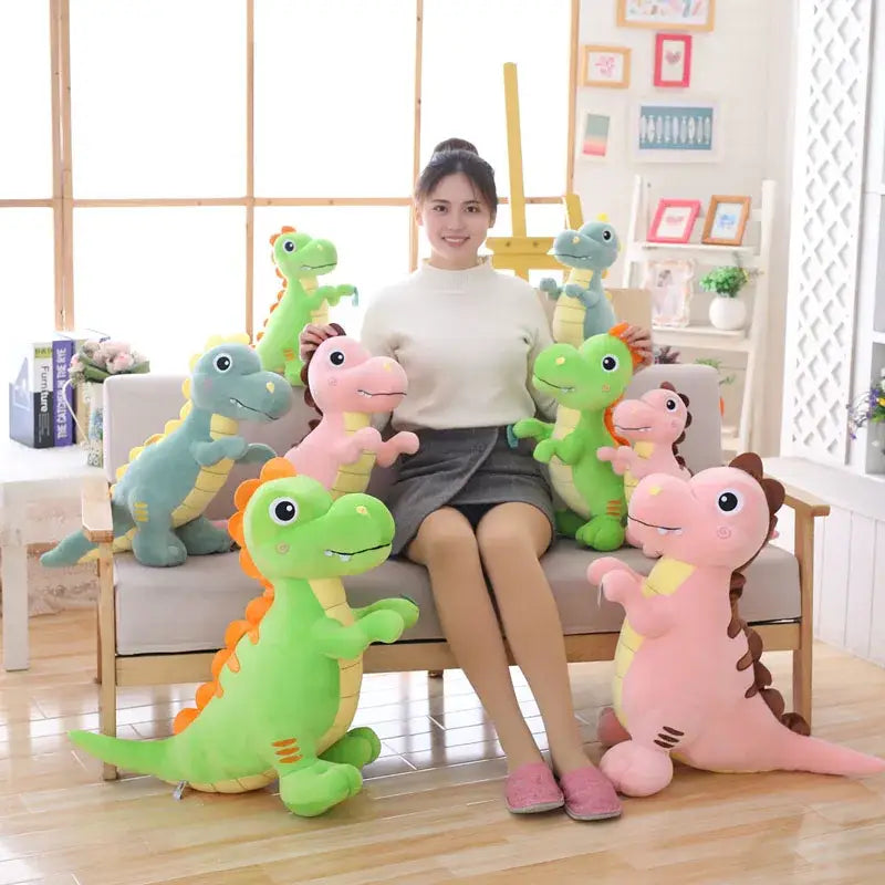 gros dinosaure en peluche
