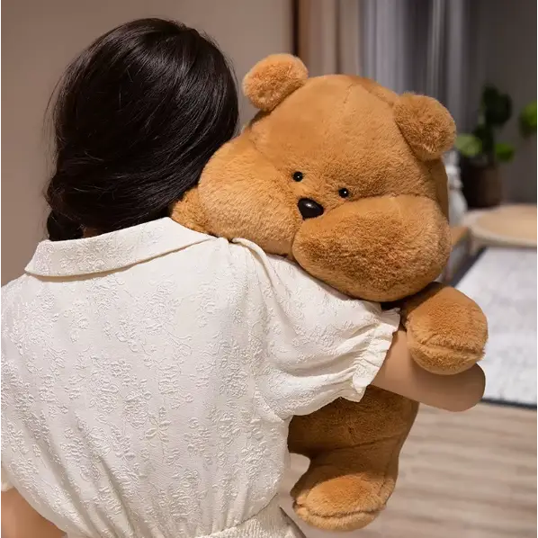 gros ours en peluche