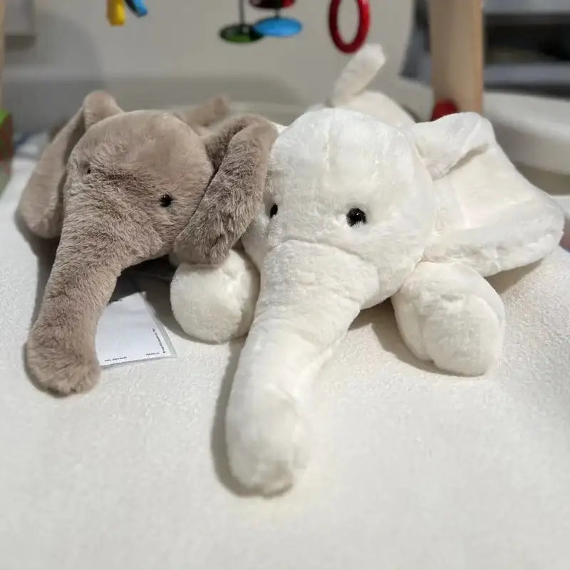 grosse peluche éléphant