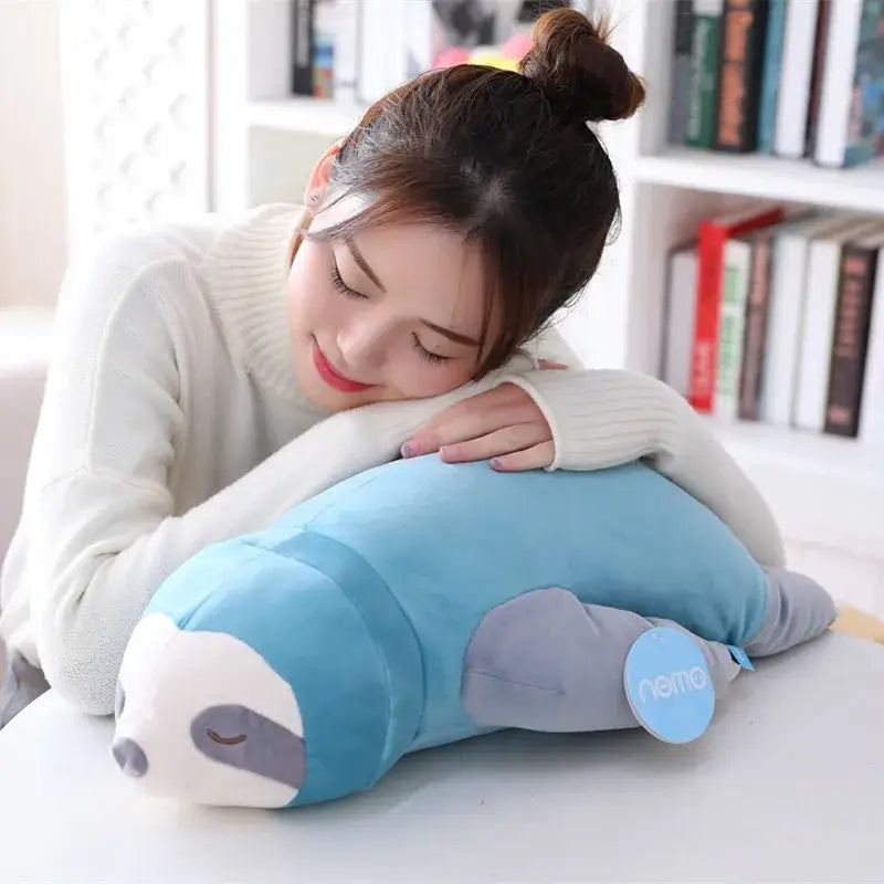 grosse peluche paresseux