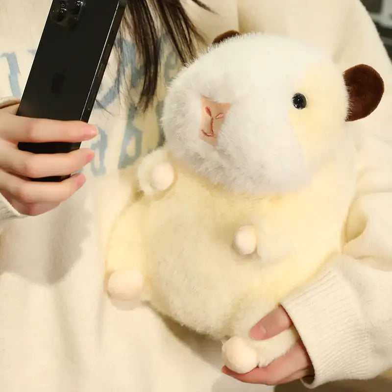 hamster en peluche