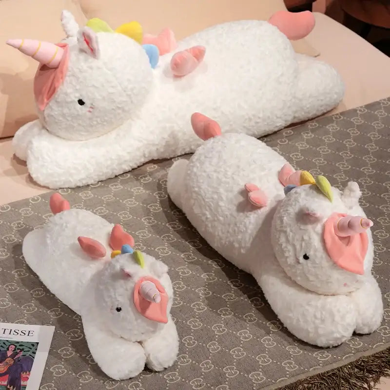 grande licorne en peluche