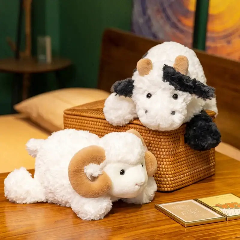 mouton en peluche blanc