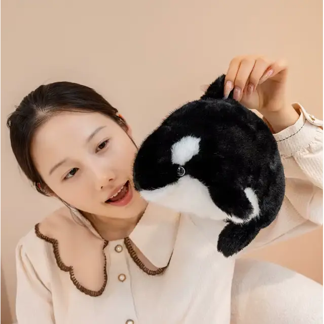 orque en peluche