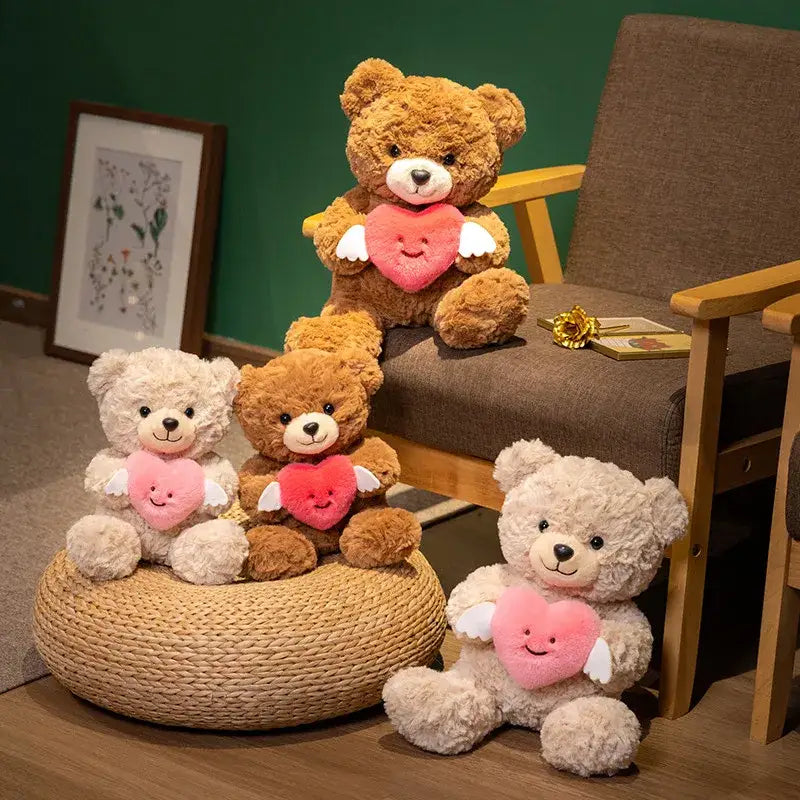 ours en peluche avec coeur