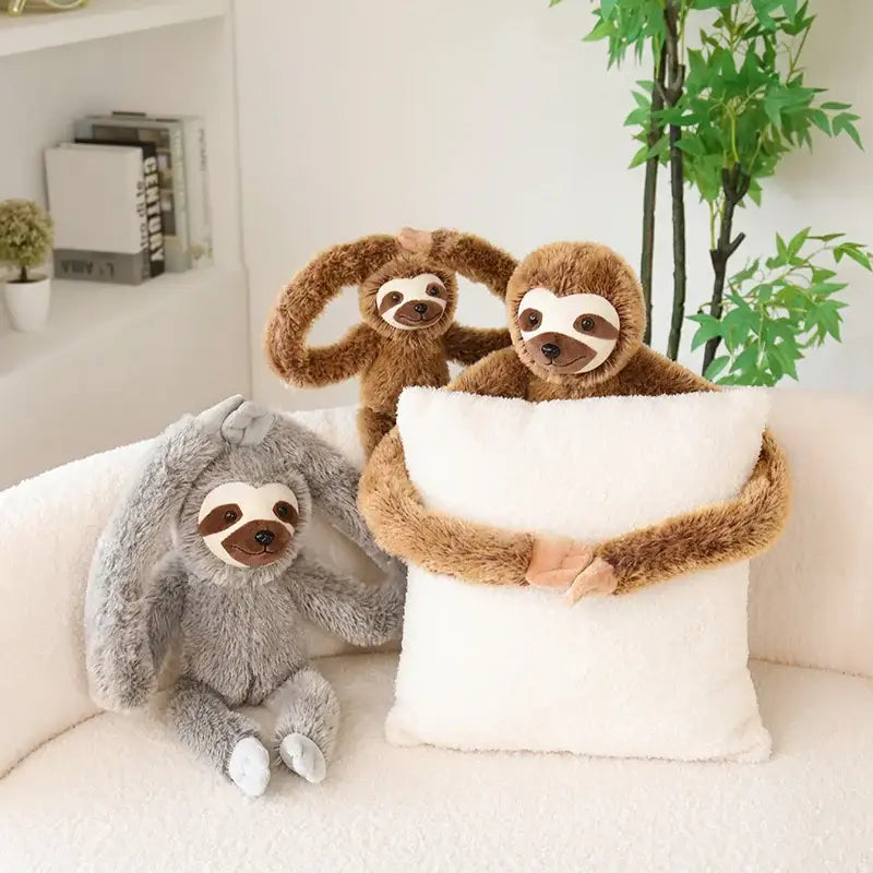 paresseux peluche bebe