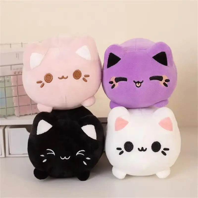 peluche boule chat