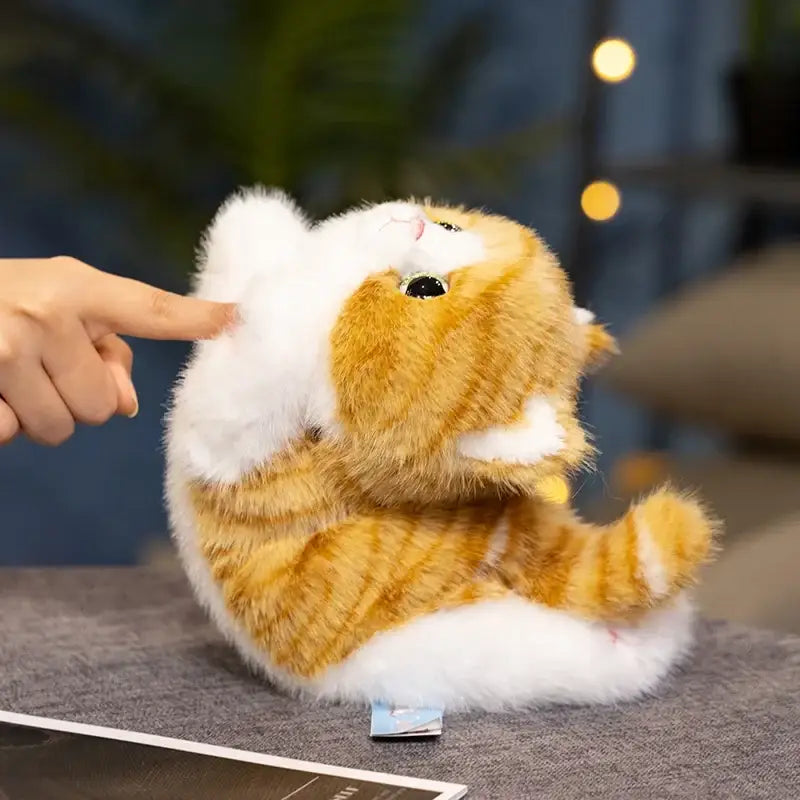 peluche chat tigré