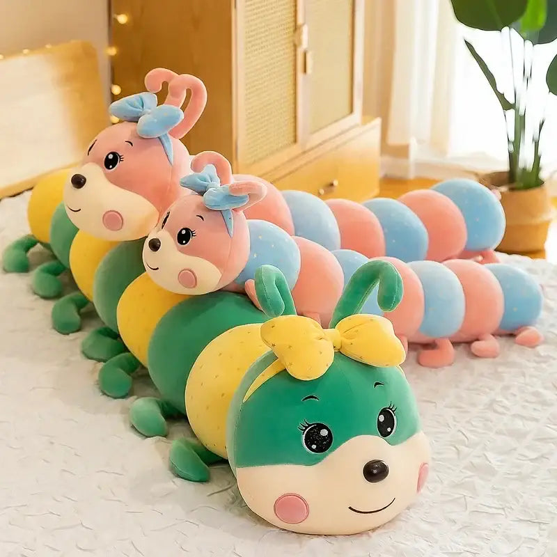 peluche chenille géante