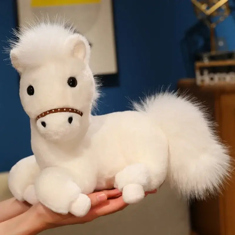 peluche cheval couché
