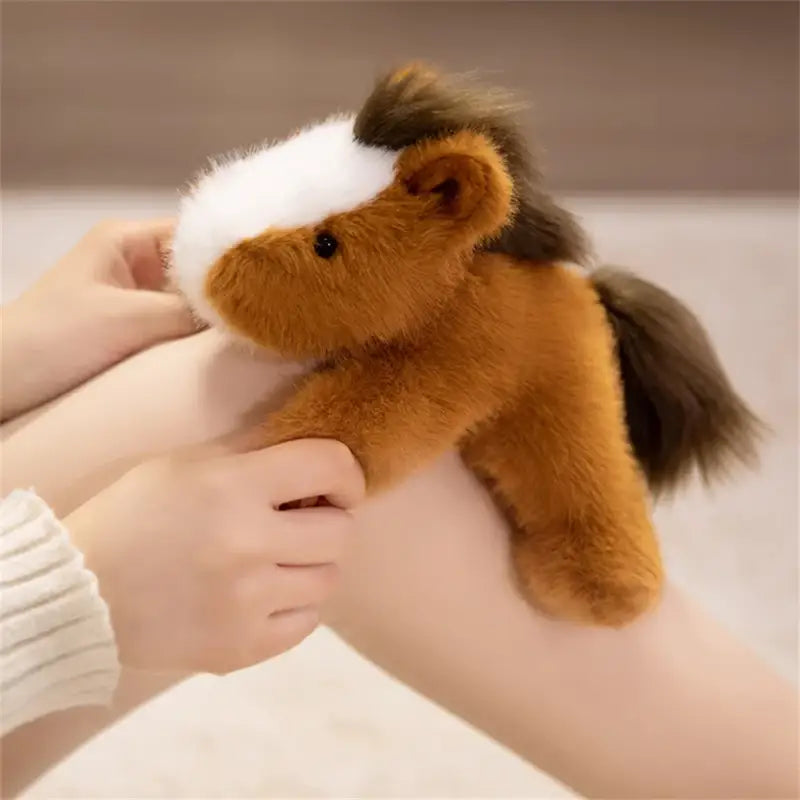 peluche cheval marron
