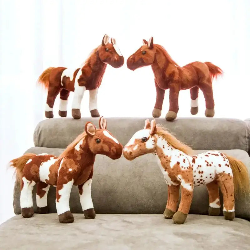 peluche cheval realiste