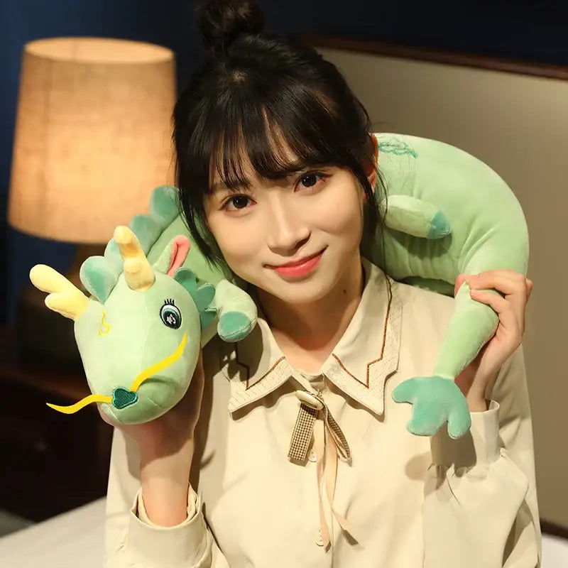 peluche dragon vert