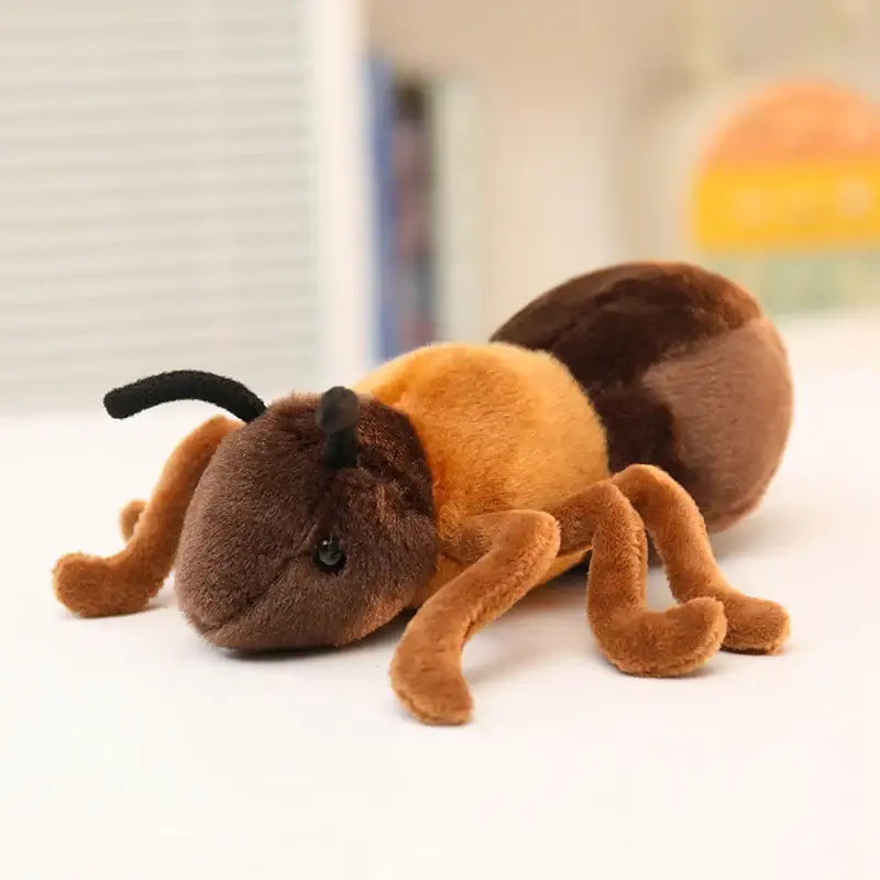 peluche fourmi