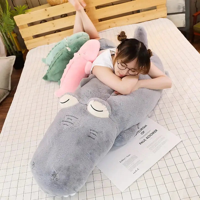 peluche géante crocodile