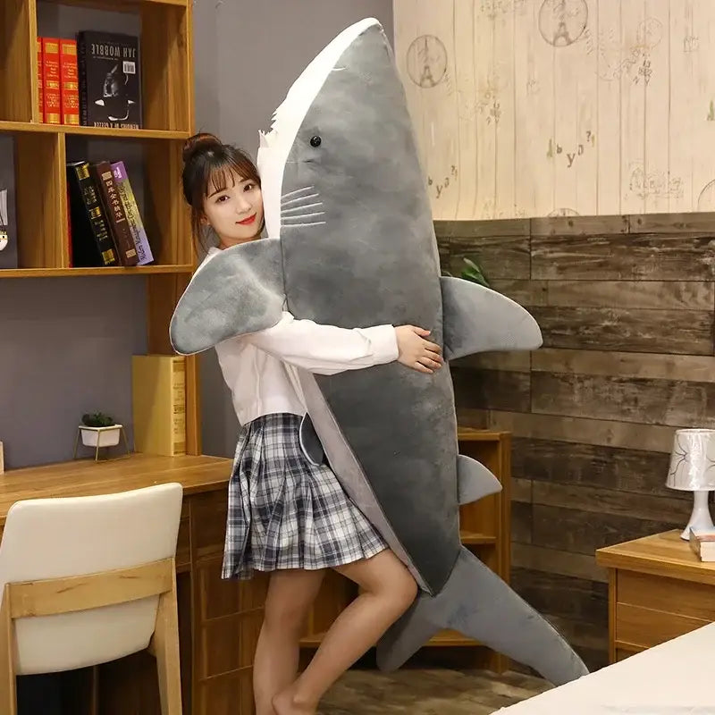 peluche géante requin