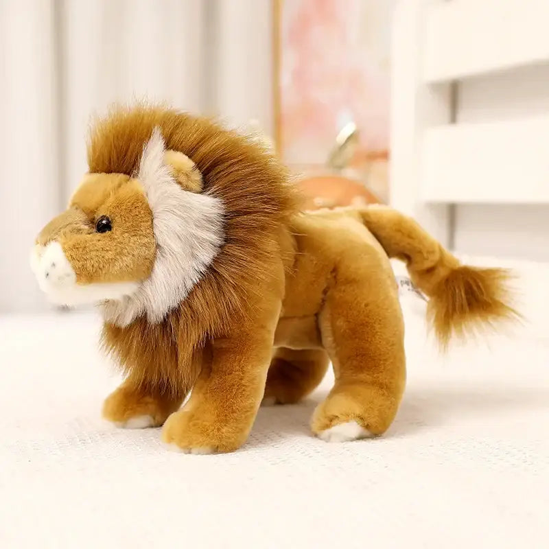 peluche lion realiste - 20cm