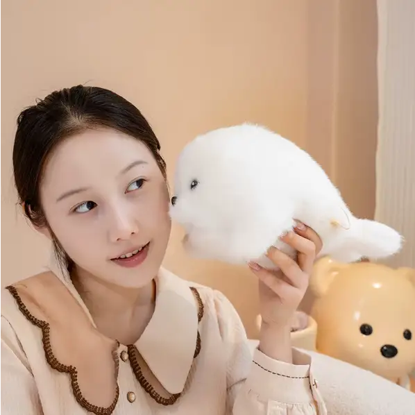 phoque en peluche