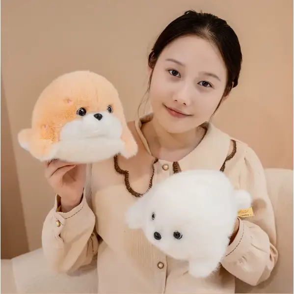 phoque en peluche