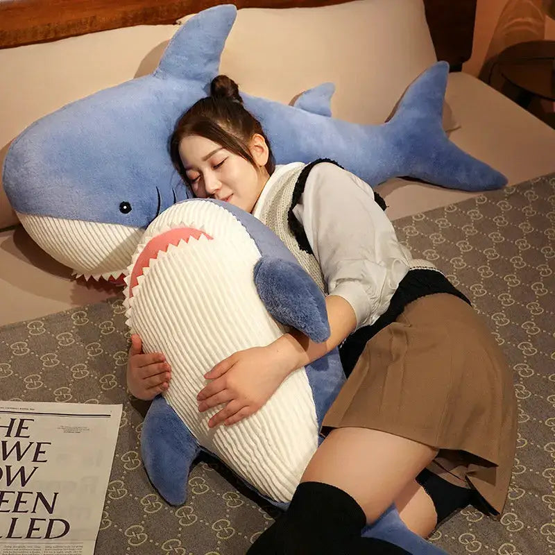 requin en peluche