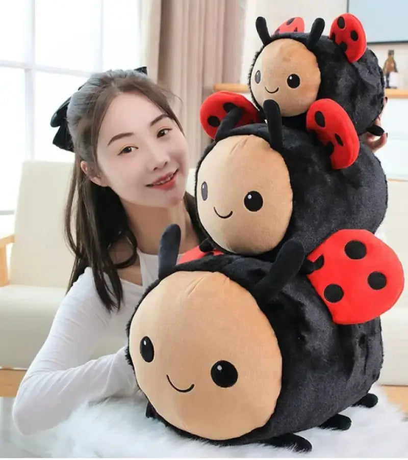 grosse peluche coccinelle