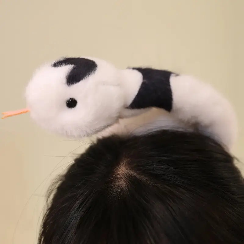 serpent en peluche