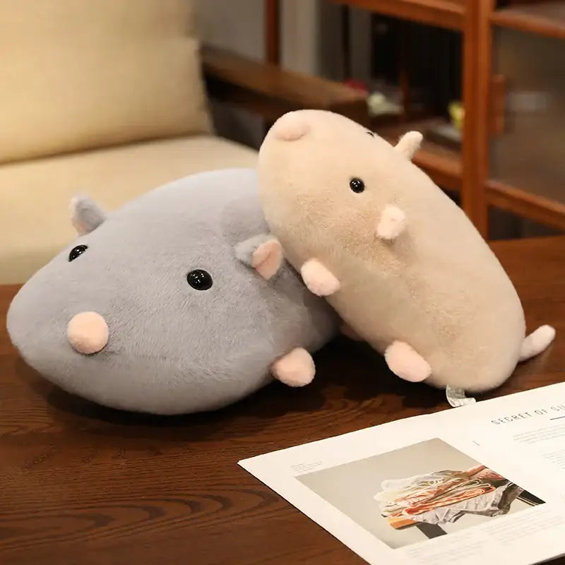 souris en peluche