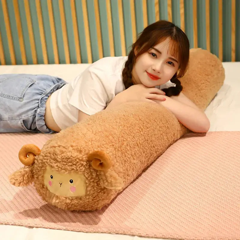 mouton en peluche géant