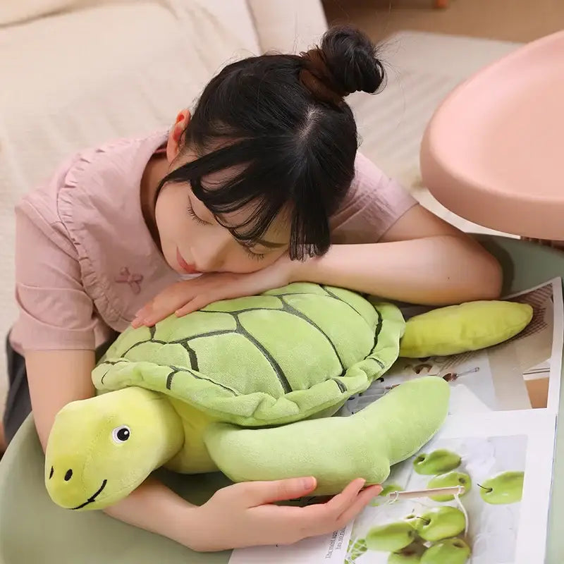 tortue en peluche