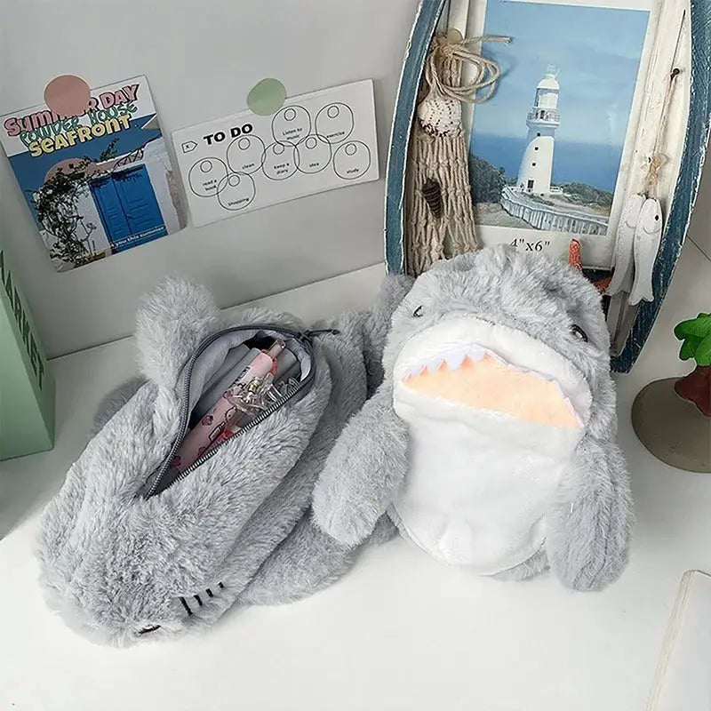 trousse requin