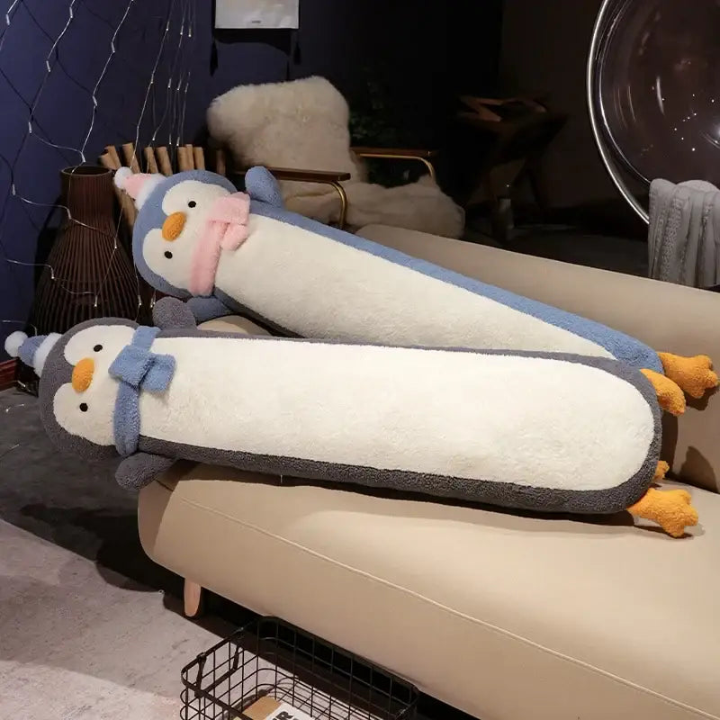 pingouin géante en peluche